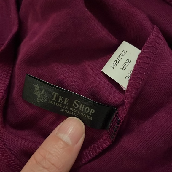 Victoria’s Secret Magenta Low V Neck 3/4 Sleeve 100% Cotton Tee XS - Picture 5 of 8